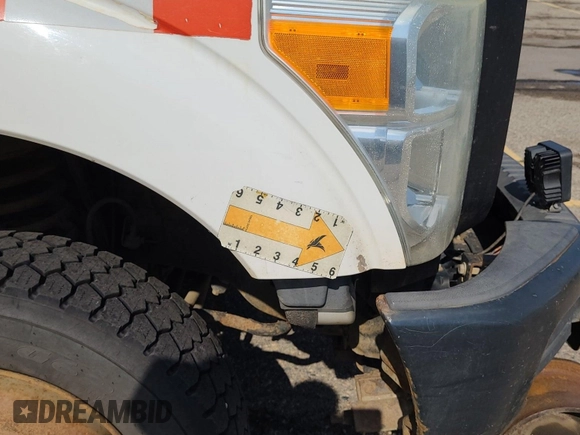 2011 Ford F-350 Platinum с VIN 1FT7W3B60BEB77928, выставлен на аукционе IAAI как лот 42626946 с пробегом 429 347 миль миль и . История ставок и продаж доступна на DreamBid. Изображение 52.