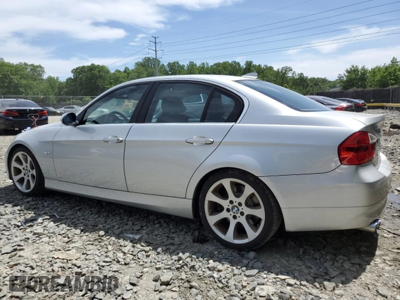 2006 BMW 3 Series 330i with VIN WBAVB33536PS06970, listed as a Copart auction lot 57817975 with 33,078 mi miles and Clean title. Bid and sale history available at DreamBid. Image 2.