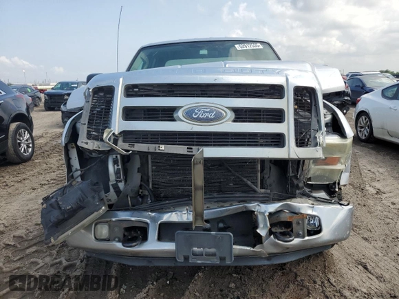 2010 Ford F-350 z VIN 1FTWW3A54AEA05825, wystawiony jako Copart lot #52912535 z przebiegiem 325 071 mil mil oraz Szkoda całkowita • Salvage title. Historia ofert i sprzedaży dostępna na DreamBid. Obrazek 5.