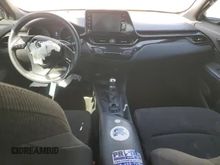 2019 Toyota C-HR XLE with VIN NMTKHMBX2KR098238, listed as a Copart auction lot 52338025 with 57,933 mi miles and Salvage Title. Bid and sale history available at DreamBid. Image 8.