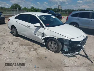2025 Hyundai Elantra SE with VIN KMHLL4DG9SU861154, listed as a IAAI auction lot 42591870 with 7,070 mi miles and . Bid and sale history available at DreamBid. Image 1.