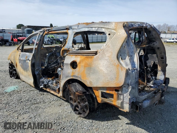 2017 Chrysler Pacifica Limited with VIN 2C4RC1GG7HR812565, listed as a Copart auction lot 49866095 with Not Provided miles and Non Repairable. Bid and sale history available at DreamBid. Image 2.