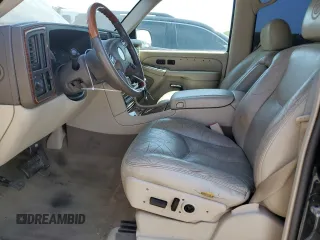 2004 Cadillac Escalade z VIN 1GYEC63T44R275260, wystawiony jako Copart lot #53201805 z przebiegiem 283 450 mil mil oraz Szkoda całkowita • Salvage title. Historia ofert i sprzedaży dostępna na DreamBid. Obrazek 7.