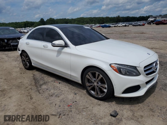 2016 Mercedes-Benz C 300 с VIN 55SWF4JB5GU174320, выставлен на аукционе Copart как лот 60881825 с пробегом 227 724 миль миль и Списание • Salvage title. История ставок и продаж доступна на DreamBid. Изображение 4.