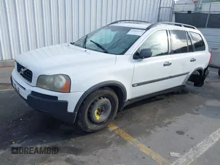 2005 Volvo XC90 with VIN YV1CY592651162430, listed as a IAAI auction lot 41809219 with 185,493 mi miles. Bid and sale history available at carsss.com. Image 17.