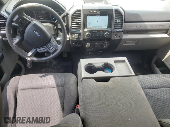 2019 Ford F-350 with VIN 1FD8W3BT8KEF59372, listed as a Copart auction lot 57202484 with 216,006 mi miles and Salvage title. Bid and sale history available at DreamBid. Image 8.