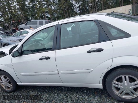 2004 Ford Focus ZTS with VIN 1FAFP38Z34W137002, listed as a IAAI auction lot 41867443 with 185,862 mi miles and . Bid and sale history available at carsss.com. Image 14.