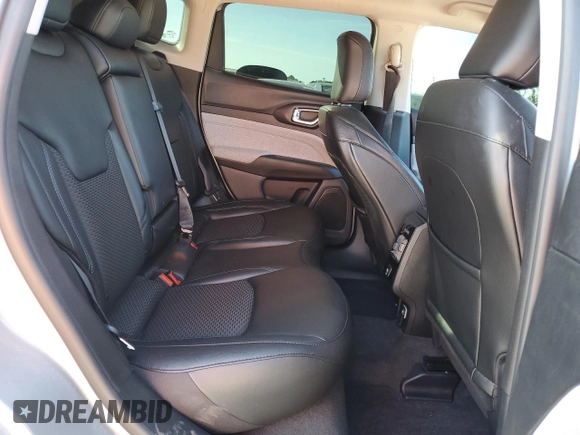 2022 Jeep Compass North with VIN 3C4NJDBB0NT170023, listed as a Copart auction lot 76602004 with 41,191 mi miles and Salvage Title. Bid and sale history available at DreamBid. Image 11.