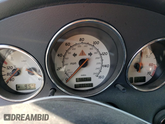 2001 Mercedes-Benz SLK-Class with VIN WDBKK65F11F178256, listed as a Copart auction lot 54979975 with 95,439 mi miles and Salvage Title. Bid and sale history available at carsss.com. Image 9.