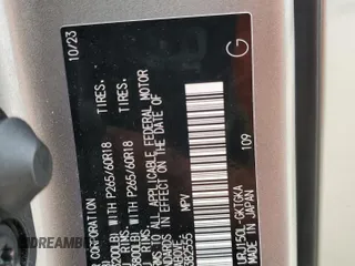 2023 Lexus GX 460 Premium z VIN JTJAM7BX4P5382555, wystawiony jako Copart lot #55081625 z przebiegiem 17 009 mil mil oraz Szkody całkowita. Historia ofert i sprzedaży dostępna na DreamBid. Obrazek 13.
