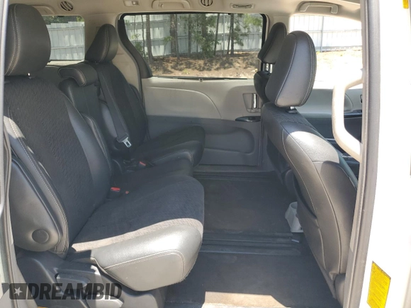 2014 Toyota Sienna SE with VIN 5TDXK3DC4ES501542, listed as a Copart auction lot 61596445 with 204,164 mi miles and Clean title. Bid and sale history available at DreamBid. Image 11.