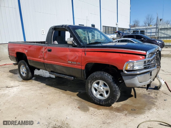 1996 Dodge Ram 1500 with VIN 1B7HF16Z2TS559281, listed as a Copart auction lot 48522865 with 118,368 mi miles and Non Repairable. Bid and sale history available at carsss.com. Image 4.