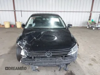 2013 Volkswagen Jetta Sedan SE with VIN 3VWDP7AJ2DM440234, listed as a IAAI auction lot 41939972 with 173,371 mi miles. Bid and sale history available at carsss.com. Image 12.
