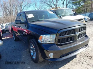 2016 Ram 1500 Express z VIN 1C6RR6FT6GS355701, wystawiony jako IAAI lot #41825444 z przebiegiem 176 251 mil mil oraz . Historia ofert i sprzedaży dostępna na DreamBid. Obrazek 1.