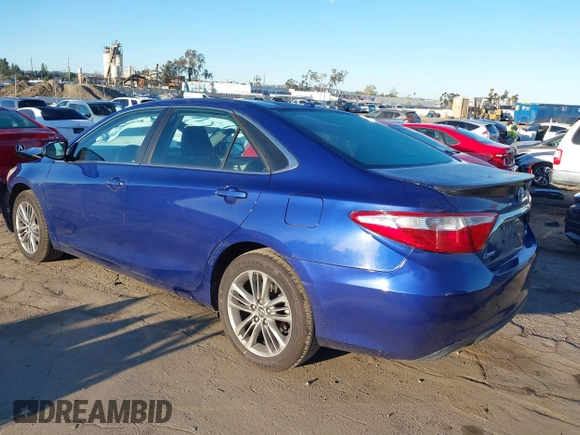 2015 Toyota Camry XLE z VIN 4T1BF1FK9FU884586, wystawiony jako IAAI lot #41789131 z przebiegiem 166 422 mil mil oraz . Historia ofert i sprzedaży dostępna na DreamBid. Obrazek 3.