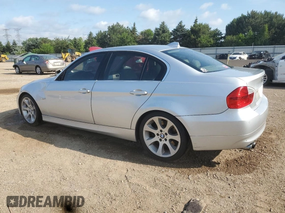 2006 BMW 3 Series 330i with VIN WBAVB33516KS36286, listed as a Copart auction lot 62556015 with 221,032 mi miles and Salvage title. Bid and sale history available at DreamBid. Image 2.