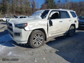 2017 Toyota 4Runner SR5 with VIN JTEBU5JR4H5472980, listed as a IAAI auction lot 41344927 with 110,712 mi miles. Bid and sale history available at carsss.com. Image 2.