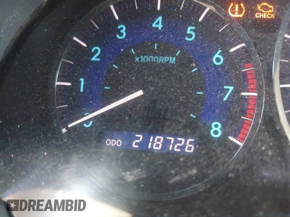 2007 Toyota Sienna CE with VIN 5TDZK23C57S045350, listed as a IAAI auction lot 42216969 with 218,726 mi miles and . Bid and sale history available at DreamBid. Image 7.