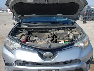 2017 Toyota RAV4 LE z VIN 2T3ZFREV5HW370737, wystawiony jako IAAI lot #41511531 z przebiegiem 109 508 mil mil oraz . Historia ofert i sprzedaży dostępna na DreamBid. Obrazek 10.