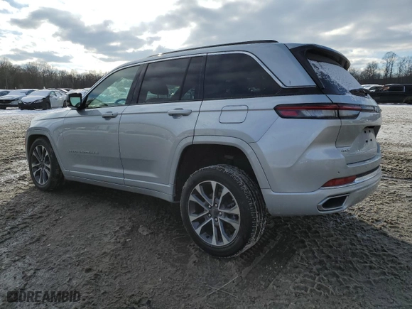 2024 Jeep Grand Cherokee Overland with VIN 1C4RJHDG8R8598461, listed as a Copart auction lot 42279685 with 1,677 mi miles and Salvage Title. Bid and sale history available at carsss.com. Image 2.