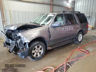 2011 Ford Expedition XL с VIN 1FMJU1G59BEF52436, выставлен на аукционе Copart как лот 61409415 с пробегом 247 341 миль миль и Списание • Salvage title. История ставок и продаж доступна на DreamBid. Изображение 1.