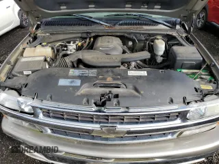 2003 Chevrolet Suburban LT with VIN 3GNGK26U73G173374, listed as a Copart auction lot 76328004 with 170,666 mi miles and Salvage Title. Bid and sale history available at carsss.com. Image 12.