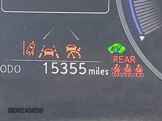 2023 Lexus RX 350h z VIN 2T2BBMCA1PC007338, wystawiony jako IAAI lot #42630893 z przebiegiem 15 355 mil mil oraz . Historia ofert i sprzedaży dostępna na DreamBid. Obrazek 15.