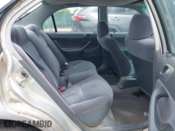 1998 Honda Civic DX z VIN 2HGEJ6525WH562868, wystawiony jako IAAI lot #42382885 z przebiegiem 222 789 mil mil oraz . Historia ofert i sprzedaży dostępna na DreamBid. Obrazek 8.