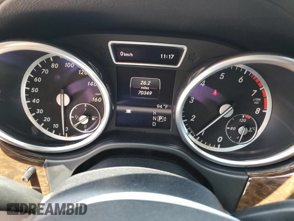 2013 Mercedes-Benz GL 450 z VIN 4JGDF7CE5DA245372, wystawiony jako Copart lot #56252505 z przebiegiem 70 349 mil mil oraz Czysty tytuł • Clean title. Historia ofert i sprzedaży dostępna na DreamBid. Obrazek 9.