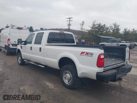 2010 Ford Super Duty F-250 SRW XL with VIN 1FTSW2B59AEB36692, listed as a IAAI auction lot 41517219 with 43,151 mi miles. Bid and sale history available at carsss.com. Image 3.