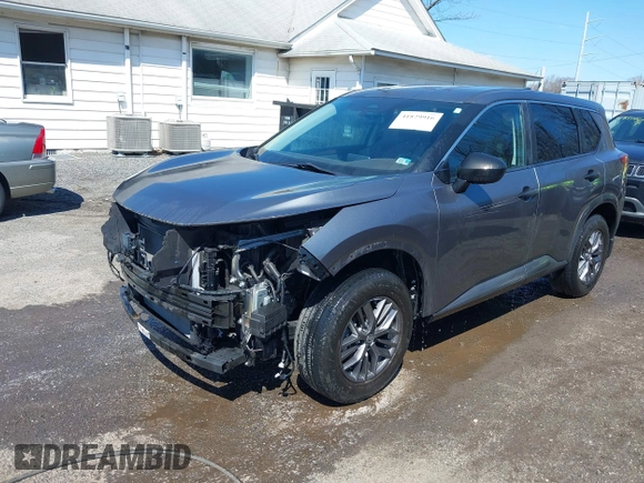 2021 Nissan Rogue S z VIN 5N1AT3AB6MC696151, wystawiony jako IAAI lot #41829916 z przebiegiem 34 000 mil mil oraz . Historia ofert i sprzedaży dostępna na DreamBid. Obrazek 18.
