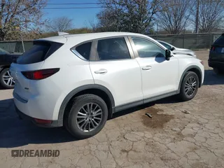 2017 Mazda CX-5 Touring with VIN JM3KFBCL8H0152748, listed as a IAAI auction lot 41732910 with 68,296 mi miles. Bid and sale history available at carsss.com. Image 4.