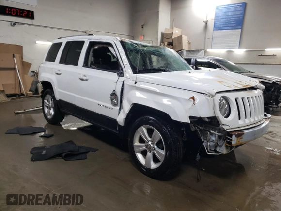 2014 Jeep Patriot Limited with VIN 1C4NJRCBXED528973, listed as a Copart auction lot 49798935 with 93,778 mi miles and Non Repairable. Bid and sale history available at carsss.com. Image 4.