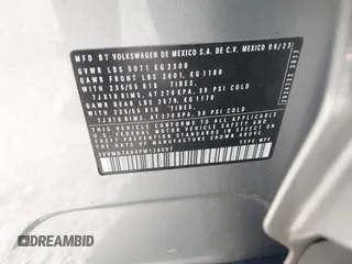 2023 Volkswagen Tiguan SE z VIN 3VVMB7AX4PM128007, wystawiony jako IAAI lot #42069544 z przebiegiem 19 994 mil mil oraz . Historia ofert i sprzedaży dostępna na DreamBid. Obrazek 9.