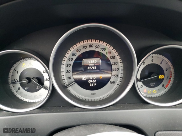 2013 Mercedes-Benz C-Class C 250 with VIN WDDGJ4HB8DG022646, listed as a Copart auction lot 44240255 with 87,758 mi miles and Salvage Title. Bid and sale history available at carsss.com. Image 9.