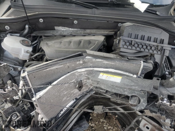 2024 Volkswagen Atlas SEL Premium R-Line with VIN 1V2FE2CA3RC215426, listed as a Copart auction lot 45599575 with 19,705 mi miles and Salvage title. Bid and sale history available at DreamBid. Image 13.