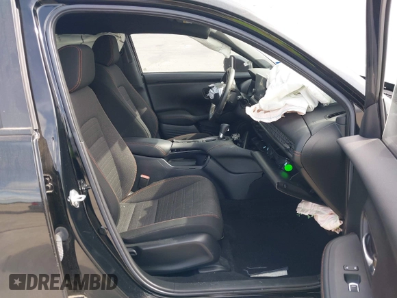 2024 Honda HR-V Sport z VIN 3CZRZ1H53RM707679, wystawiony jako IAAI lot #42041371 z przebiegiem 32 383 mil mil oraz . Historia ofert i sprzedaży dostępna na DreamBid. Obrazek 5.