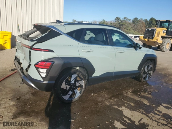 2024 Hyundai Kona Limited with VIN KM8HE3A33RU048933, listed as a Copart auction lot 43737515 with 6,559 mi miles and Salvage Title. Bid and sale history available at carsss.com. Image 3.