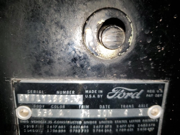 1960 Ford Thunderbird with VIN 0Y71Y188635, listed as a Copart auction lot 49905725 with 1,414 mi miles and Salvage Title. Bid and sale history available at DreamBid. Image 12.