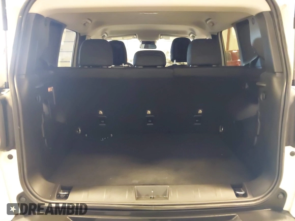 2020 Jeep Renegade Latitude with VIN ZACNJABB1LPL74247, listed as a IAAI auction lot 41755294 with 34,297 mi miles. Bid and sale history available at carsss.com. Image 17.