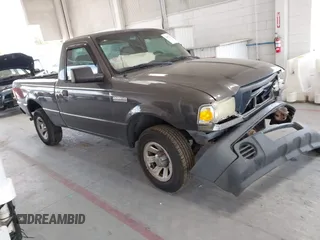 2008 Ford Ranger XL z VIN 1FTYR10D98PB02210, wystawiony jako IAAI lot #42303123 z przebiegiem 241 673 mil mil oraz . Historia ofert i sprzedaży dostępna na DreamBid. Obrazek 1.