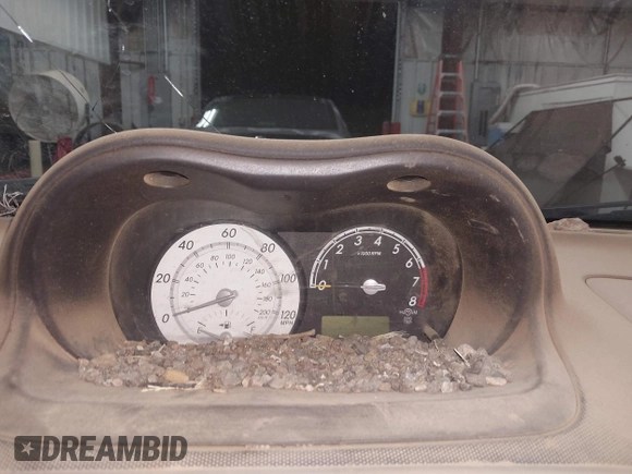 2004 Scion xA z VIN JTKKT624840052476, wystawiony jako IAAI lot #41785953 z przebiegiem Nie podano mil oraz . Historia ofert i sprzedaży dostępna na DreamBid. Obrazek 7.