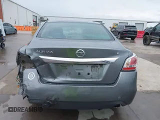 2015 Nissan Altima S z VIN 1N4AL3AP3FC223445, wystawiony jako IAAI lot #42157455 z przebiegiem 173 024 mil mil oraz . Historia ofert i sprzedaży dostępna na DreamBid. Obrazek 17.
