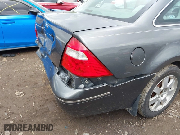 2006 Ford Five Hundred SE с VIN 1FAFP23146G154397, выставлен на аукционе IAAI как лот 42149486 с пробегом 156 008 миль миль и . История ставок и продаж доступна на DreamBid. Изображение 6.