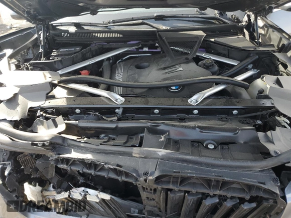2024 BMW X7 xDrive40i z VIN 5UX23EM0XR9S60730, wystawiony jako Copart lot #49636395 z przebiegiem Nie podano mil oraz Szkoda całkowita • Salvage title. Historia ofert i sprzedaży dostępna na DreamBid. Obrazek 13.