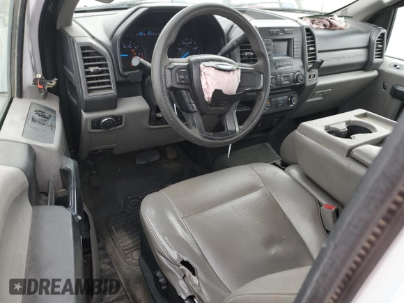 2017 Ford F-250 XL with VIN 1FTBF2A6XHEE32955, listed as a Copart auction lot 43188895 with 170,418 mi miles and Salvage title. Bid and sale history available at DreamBid. Image 8.