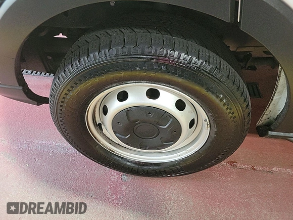 2019 Ford Transit with VIN 1FTYR1YG9KKB88055, listed as a IAAI auction lot 42785508 with 124,550 mi miles and . Bid and sale history available at DreamBid. Image 14.