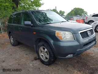 2006 Honda Pilot EX-L with VIN 5FNYF28536B028298, listed as a IAAI auction lot 42104705 with 244,790 mi miles. Bid and sale history available at carsss.com. Image 1.