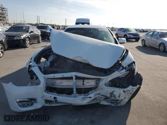 2015 Infiniti Q70 z VIN JN1BY1PP8FM600344, wystawiony jako Copart lot #58033645 z przebiegiem 113 653 mil mil oraz Szkoda całkowita • Salvage title. Historia ofert i sprzedaży dostępna na DreamBid. Obrazek 5.