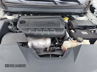 2019 Jeep Cherokee Latitude с VIN 1C4PJMCB6KD354004, выставлен на аукционе IAAI как лот 42854246 с пробегом 64 595 миль миль и . История ставок и продаж доступна на DreamBid. Изображение 7.